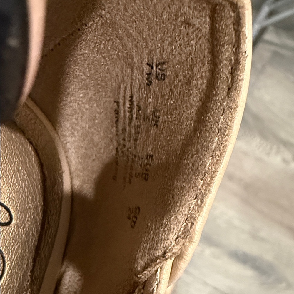 Life Stride Women's Beige Heels - Picture 4 of 4
